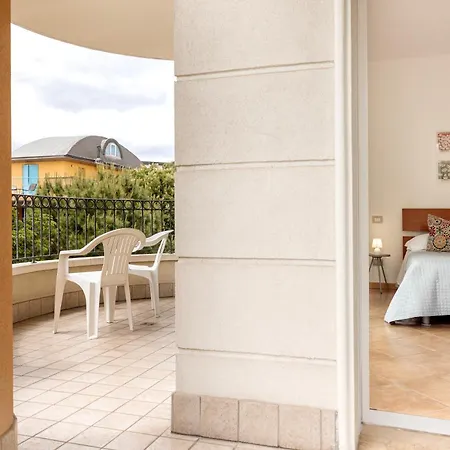 Apartamento Greenmare Mare A 100 M, 2 Balconi E Parcheggio Gratuito *