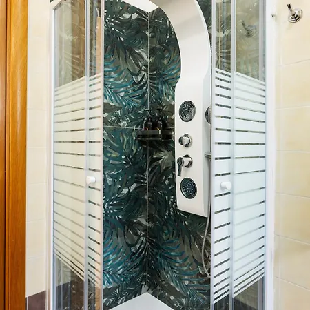 Greenmare Mare A 100 M, 2 Balconi E Parcheggio Gratuito