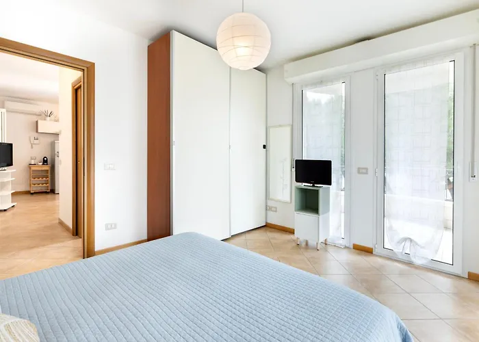 Lägenhet Greenmare Mare A 100 M, 2 Balconi E Parcheggio Gratuito Riccione